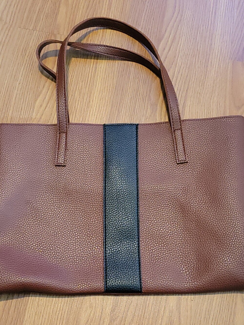 Vince Camuto Luck Pebbled Leather Tote Bag Brown Black Stripe Shoulder Bag